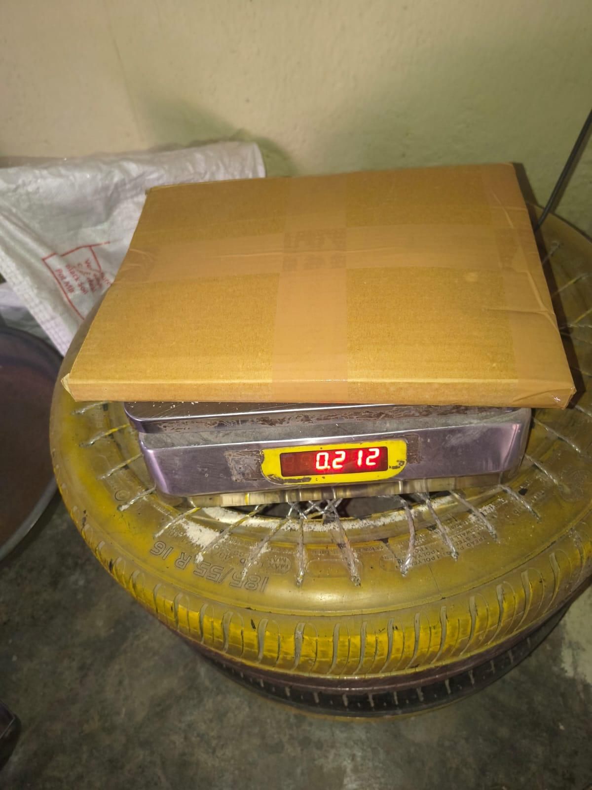 Leaf Scoops Hand Rakes (Pack of 2) β Easy Garden & Yard Cleaning Tool